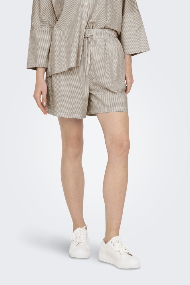 ONLAUGUSTA SHIRT WVN 15347661 FEATHER GRAY/CLOUD DANCER